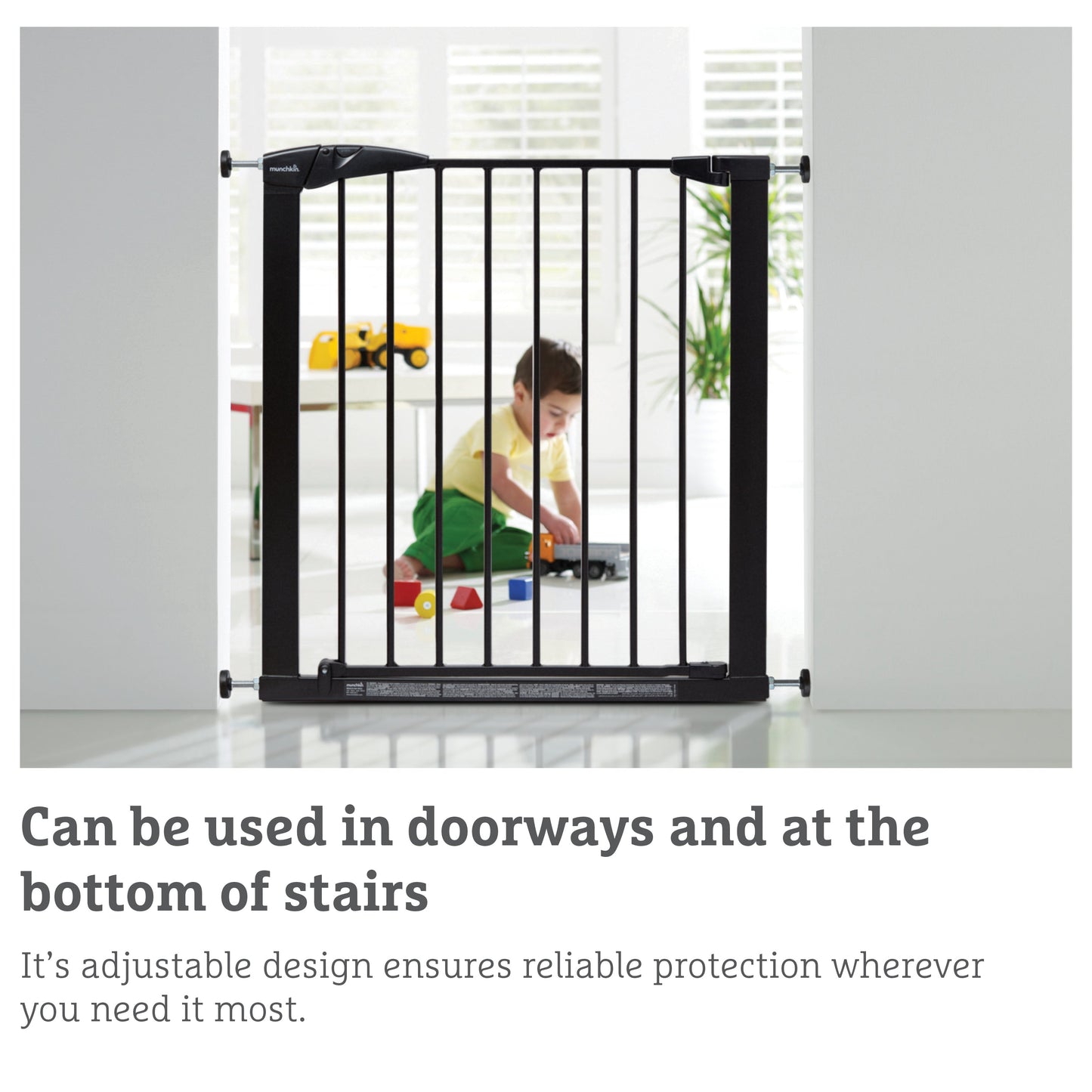 Maxi-Secure Pressure Fit Safety Gate, 76 - 82cm (Black)